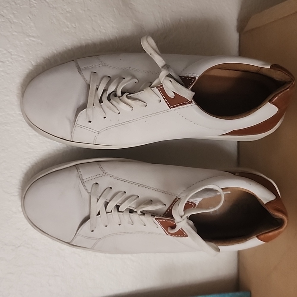 Born Jib White Leather Sneaker, Size 10 M - Picture 2 of 10